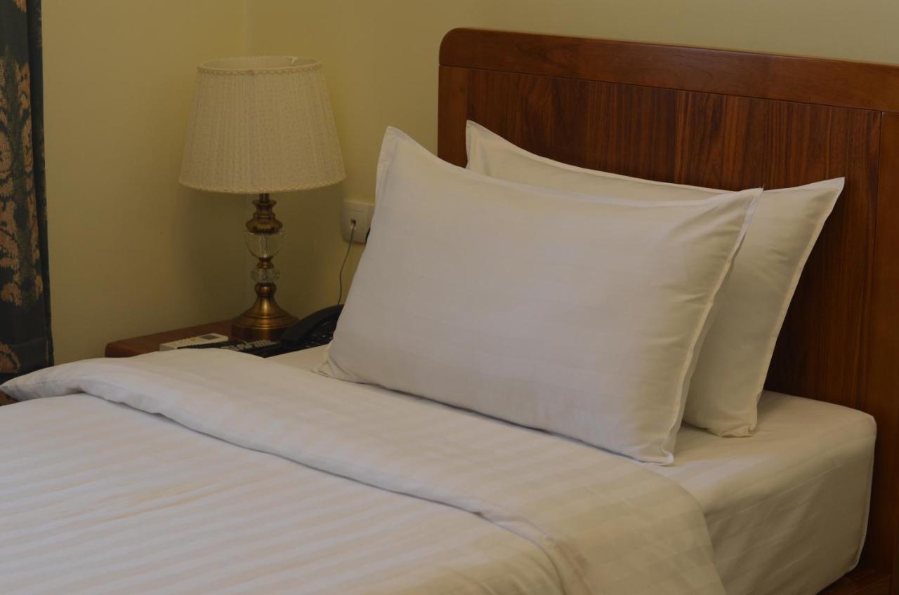 Soluxe Hotel Bishkek Ngoại thất bức ảnh