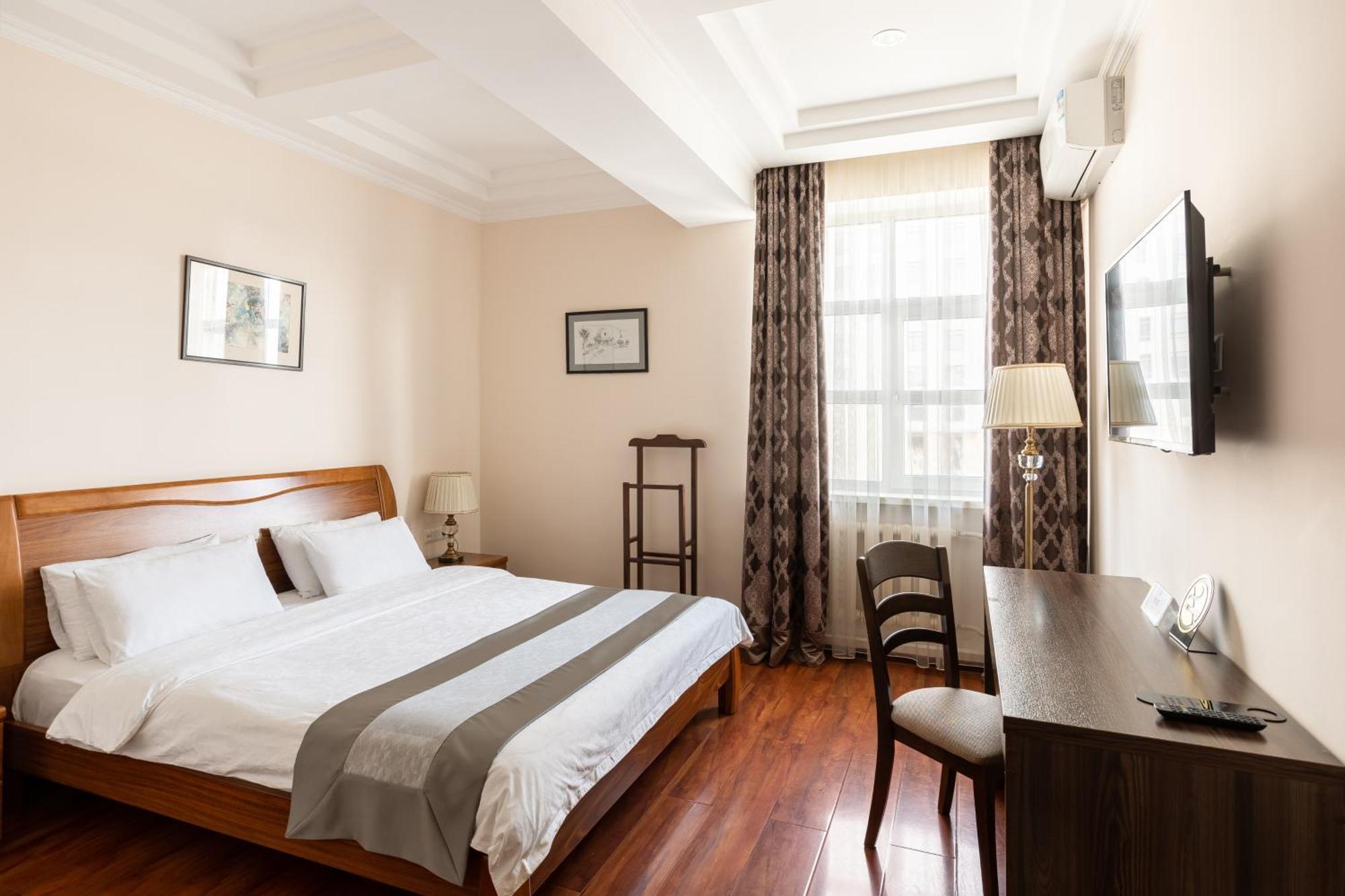 Soluxe Hotel Bishkek Ngoại thất bức ảnh
