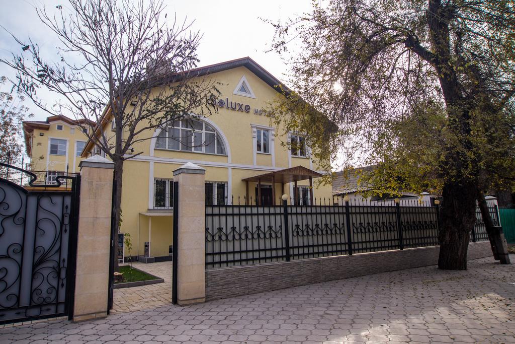 Soluxe Hotel Bishkek Ngoại thất bức ảnh